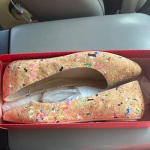 NWT Kelly and Katie flats